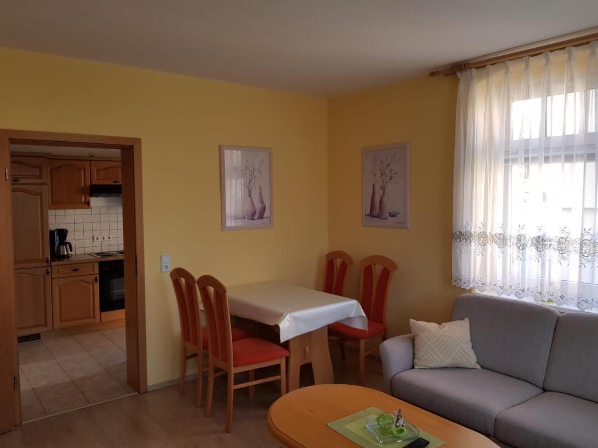 Ferienwohnung Karlguth Neustadt in Sachsen Exterior foto